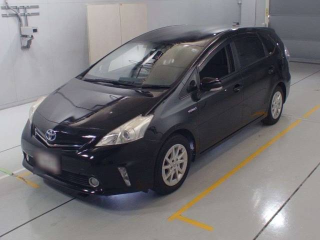 90186 TOYOTA PRIUS ALPHA ZVW41W 2012 г. (CAA Chubu)